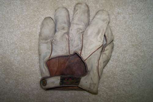 Thomas E. Wilson 610 White 1 Inch Web Back